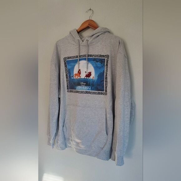 Disney Parks 30th Anniversary Lion King Gray Embroidered Size XXL - Picture 3 of 9